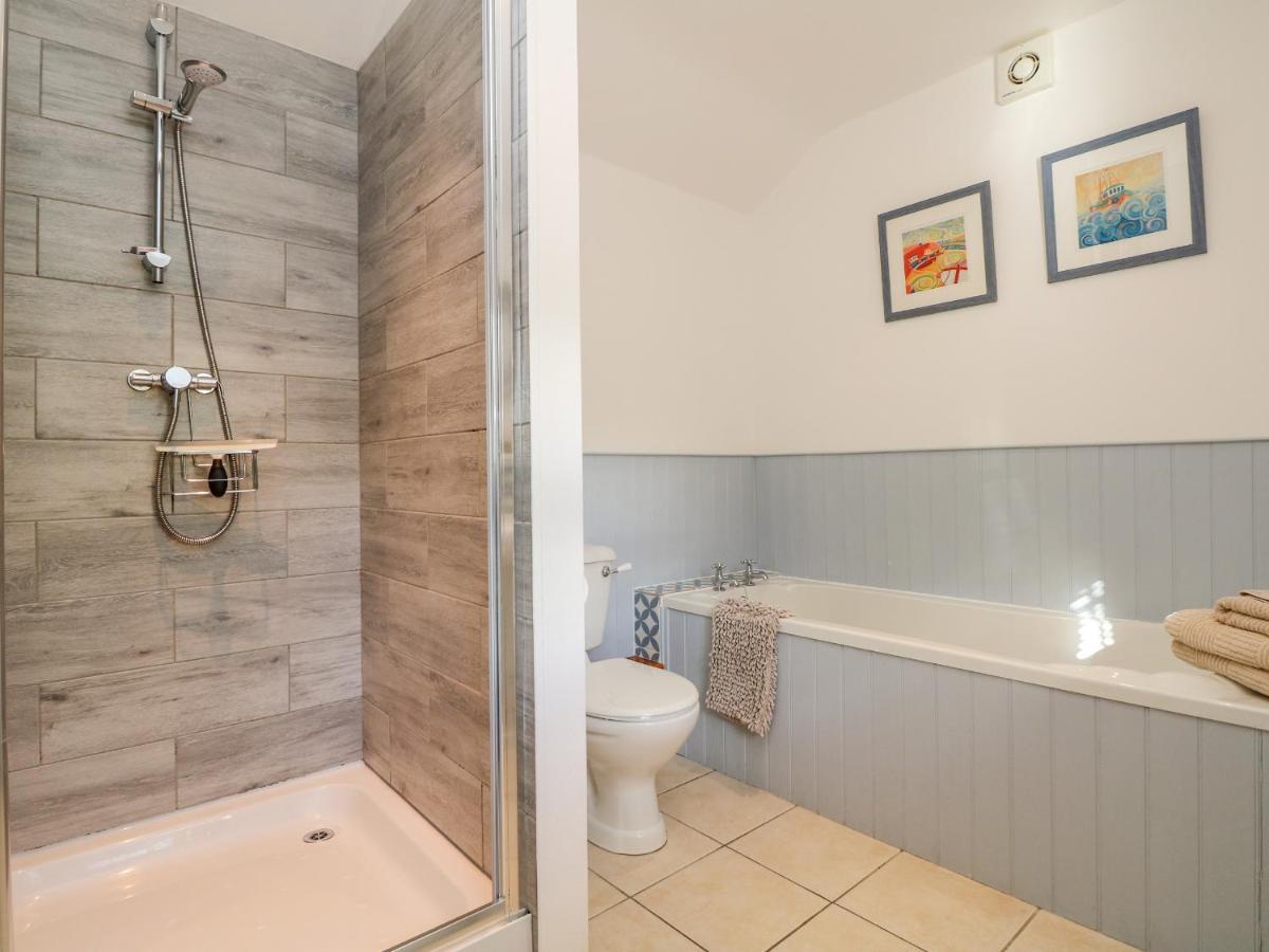Pond Cottage Truro Extérieur photo