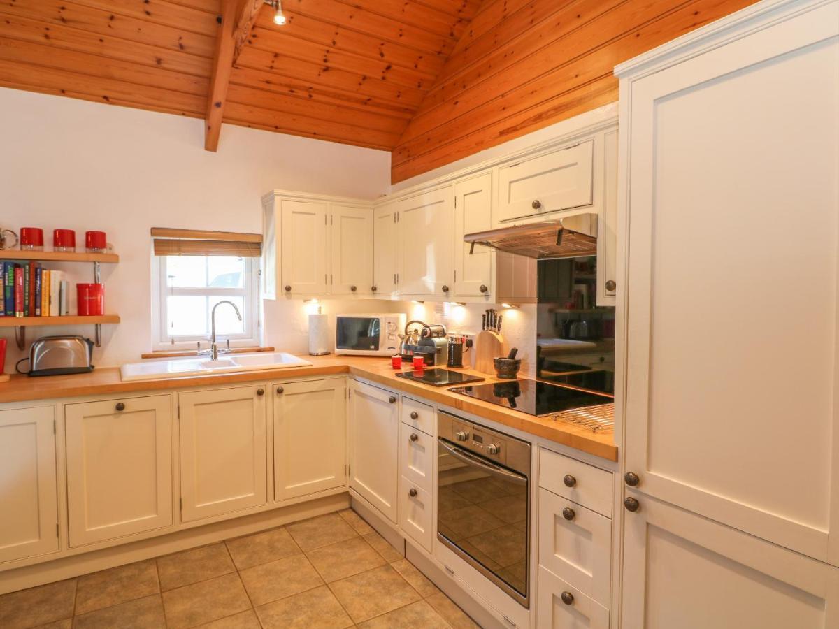 Pond Cottage Truro Extérieur photo